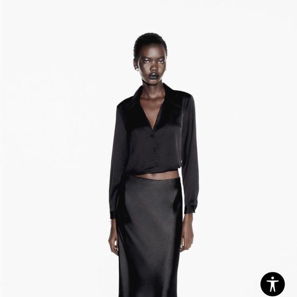 Zara satin effect crop shirt in black - Picture 3 of 4
